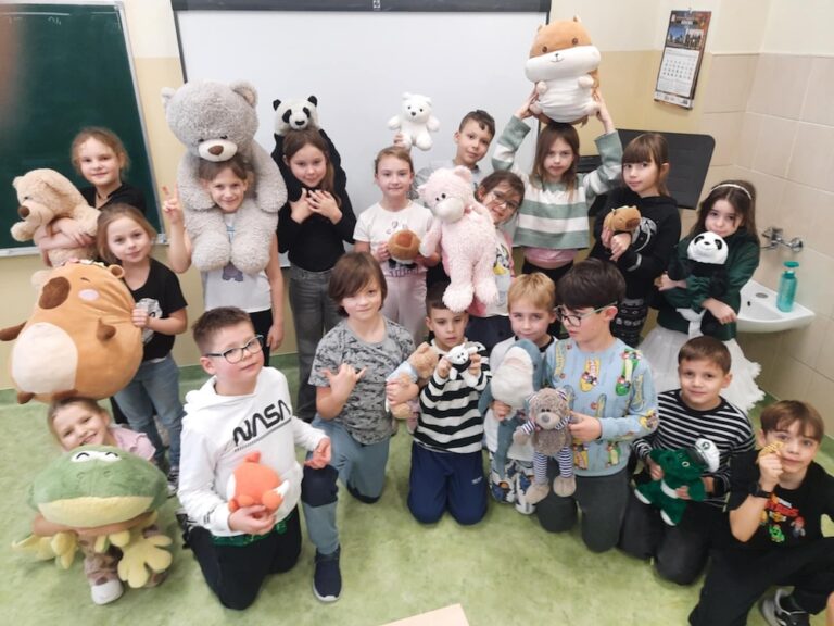 DZIEŃ PLUSZOWEGO MISIA